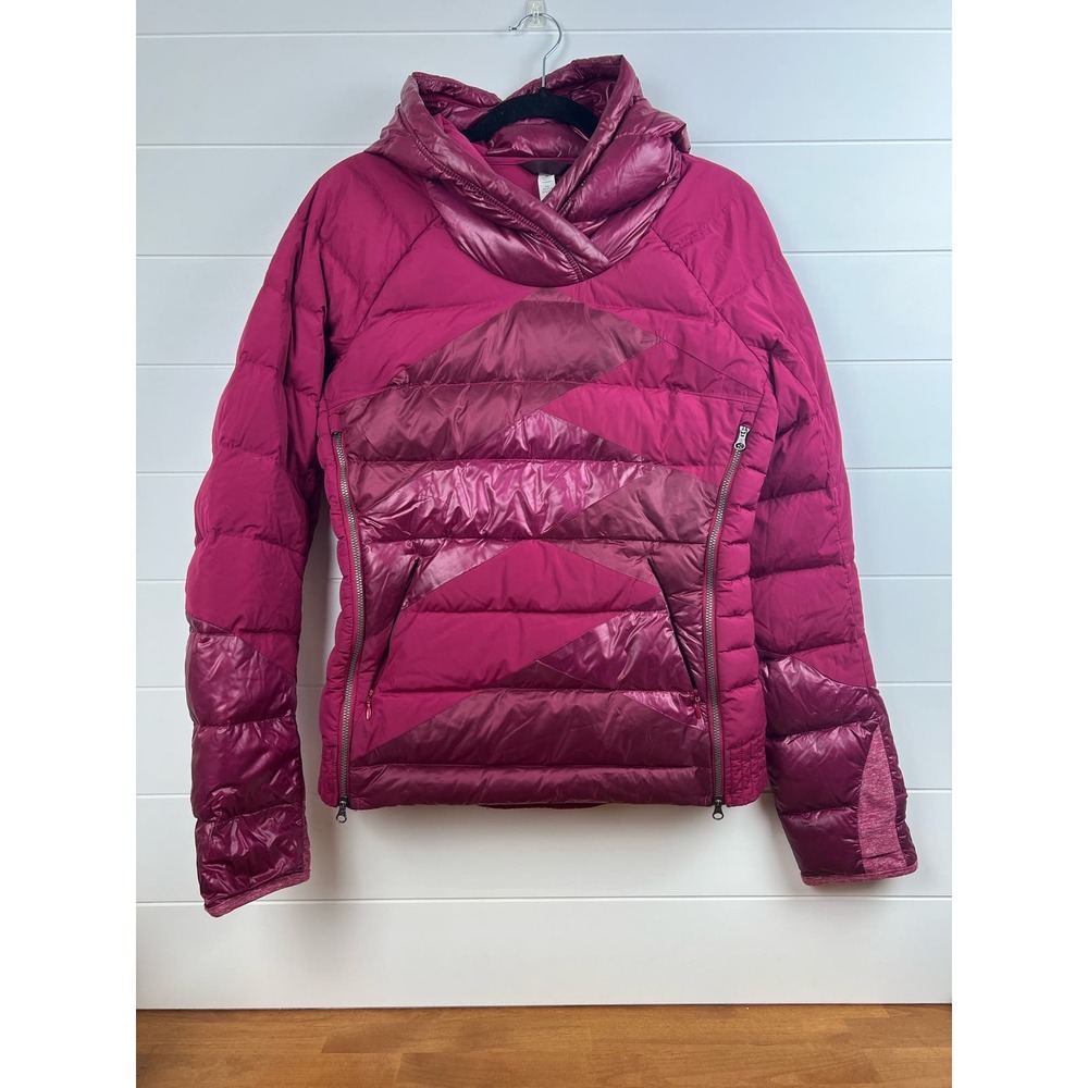 Lululemon down right cozy pullover in berry rumble size 8 women’s